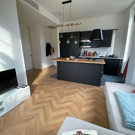 Petit Paradis *
